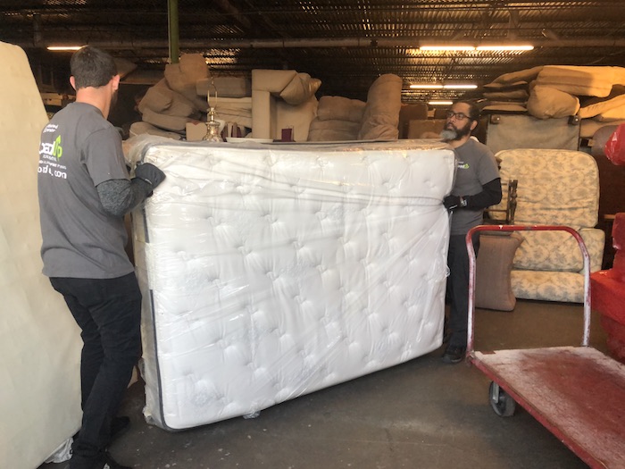 LoadUp donates furniture to furniture bank of atlanta