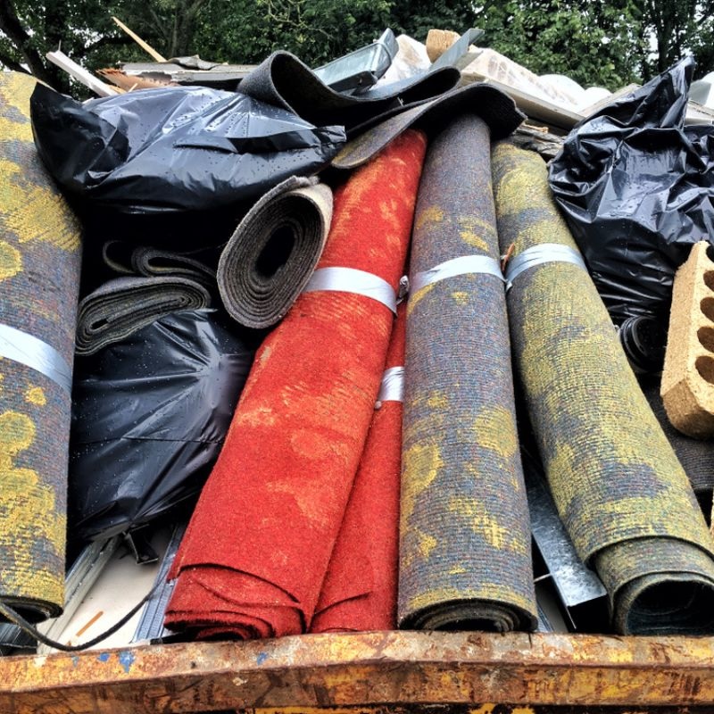 Get convenient carpet disposal in Chicago, IL.